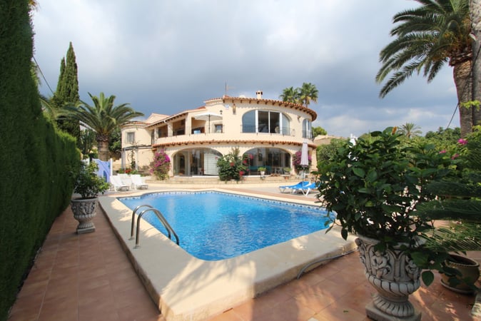 Villa in Calp - view 1