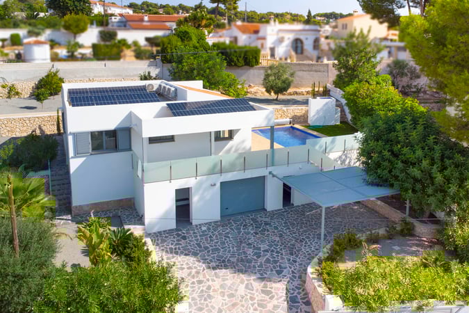 Villa in La Fustera - view 1