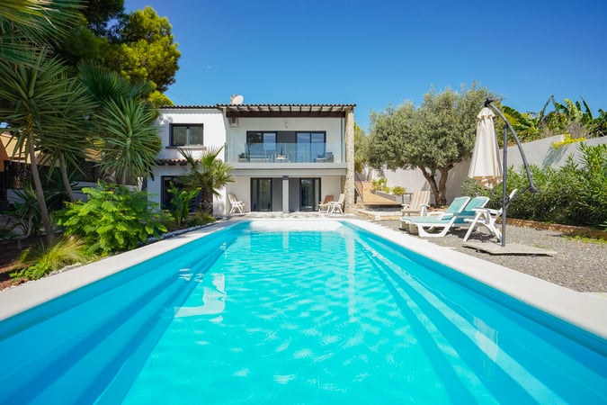 Villa in Calp - view 1