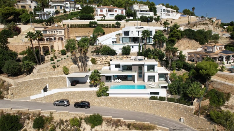 Villa in Benissa - view 1
