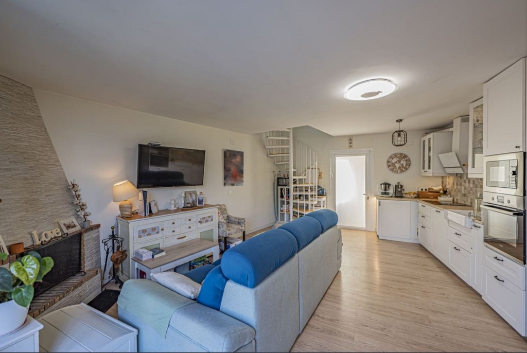 House in Marbella - Image 3