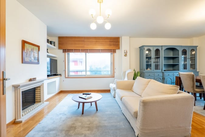 House in Leca da Palmeira - view 1