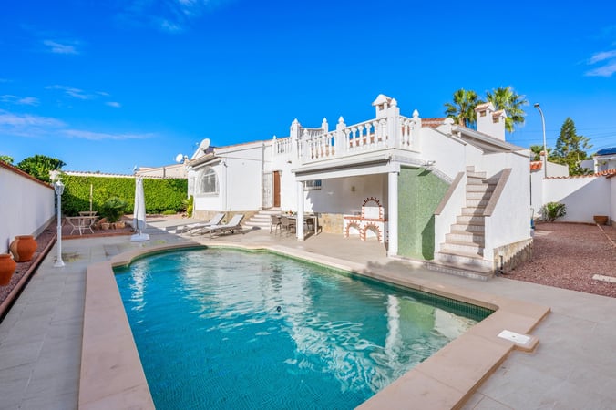 Villa in Rojales - view 1