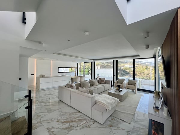 Villa in Mijas Costa - view 1