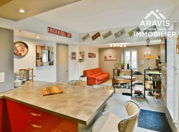 Apartment in Marnaz - view 1