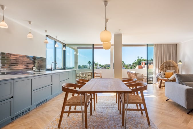 Apartment in Nueva Andalucia - view 1