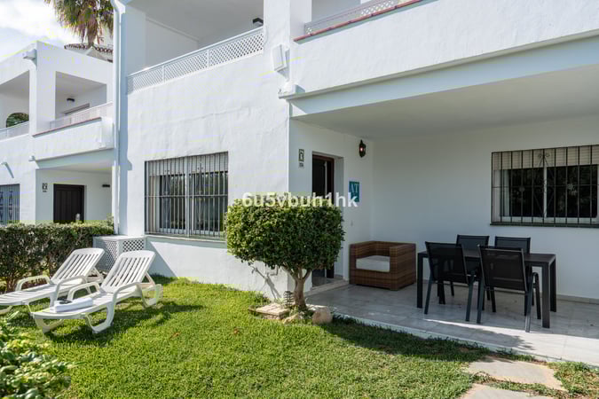 Apartment in Mijas - view 1