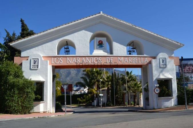 Apartment in Nueva Andalucia - view 1