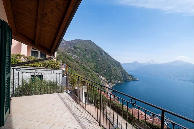 House in Menaggio - view 1