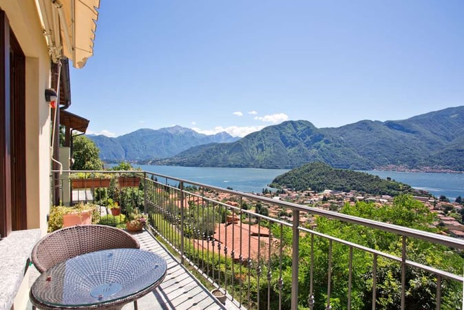 House in Sala Comacina - view 1