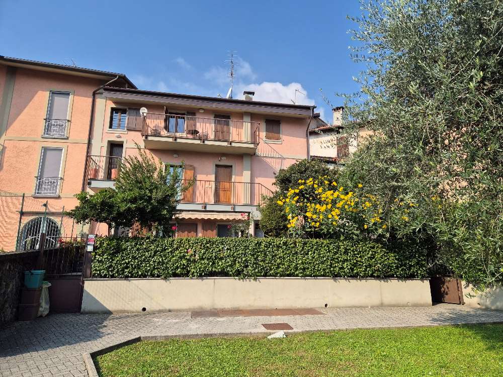 House in Sala Comacina - Image 3