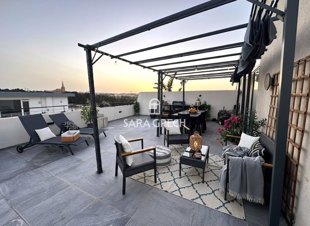 Penthouse in Paola - Image 2