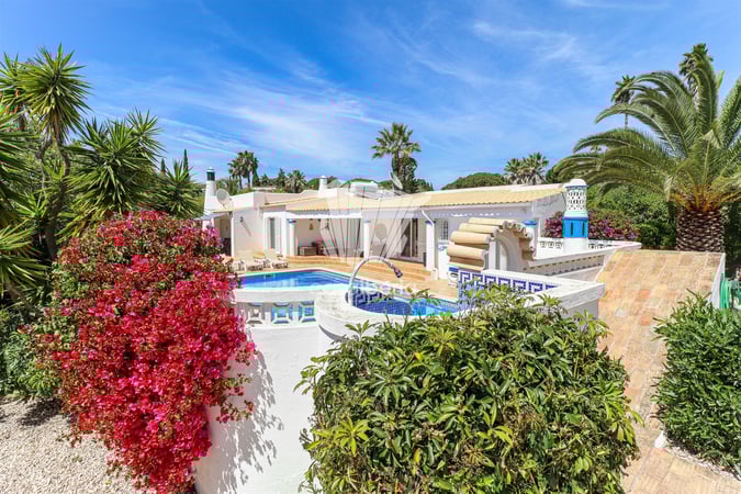 House in Carvoeiro - view 1