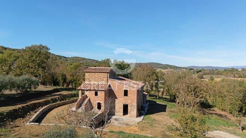 House in Santa Maria - view 1