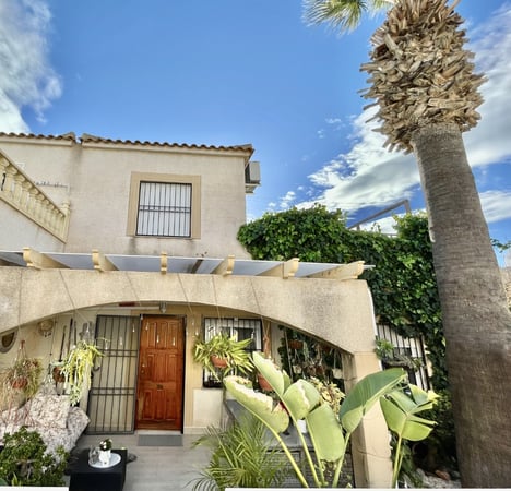 House in Punta Prima - view 1