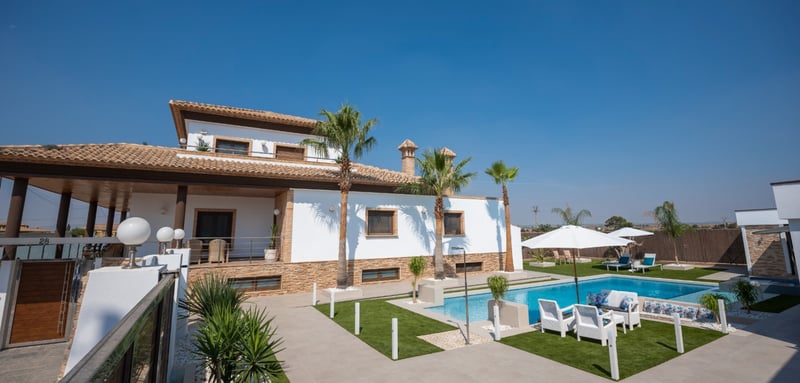 House in Avileses - view 1