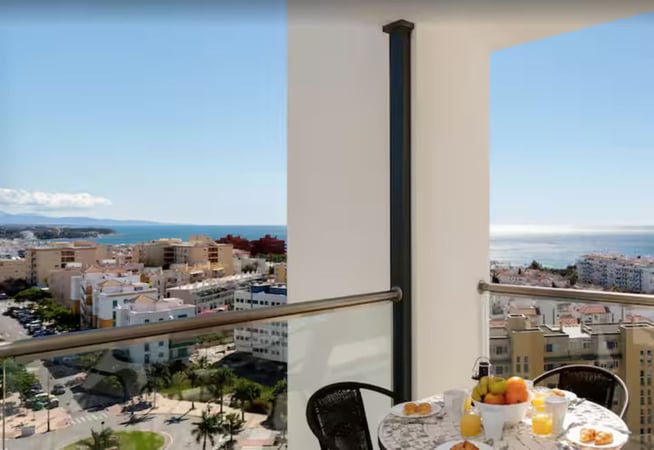 Apartment in Estepona - view 1