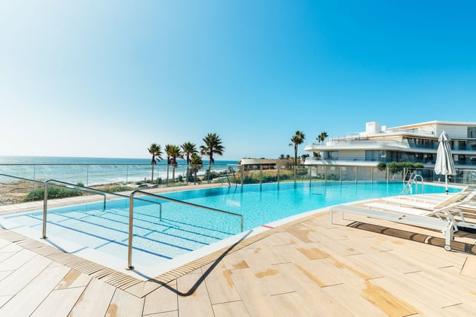 Apartment in Estepona - view 1