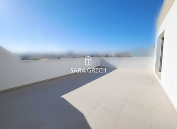 Penthouse in Balzan - view 1