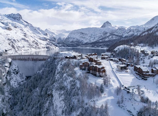 Apartment in Courchevel - view 1