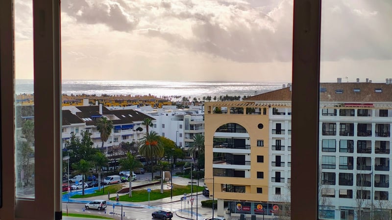 Apartment in San Pedro de Alcantara - view 1