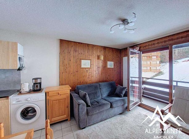 Apartment in Saint-Jean-d'Aulps - view 1