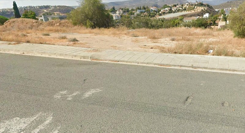 House in Kalogiroi - view 1