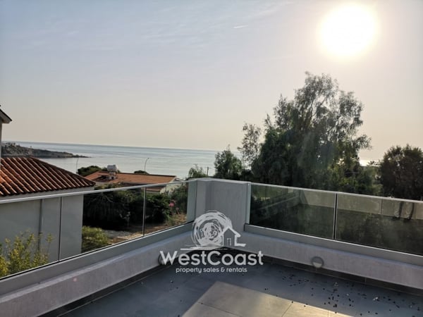 House in Pegeia - view 1