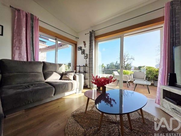 Apartment in Santa Luzia - view 1