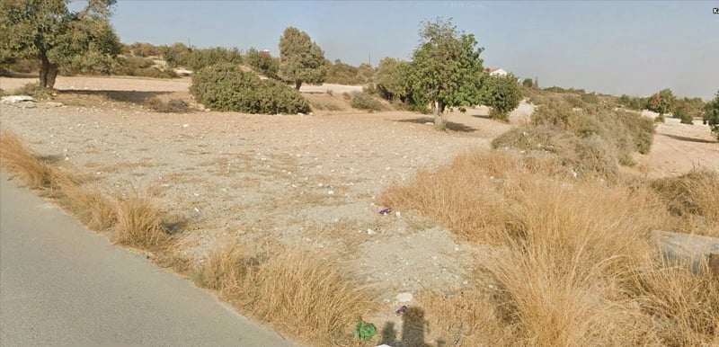 House in Ypsonas - view 1