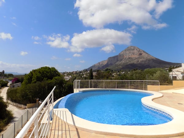 Villa in Javea - view 1