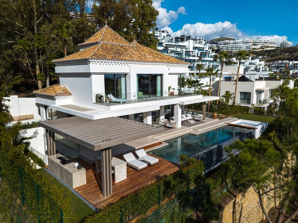 House in Urbanizacion la Heredia - view 1