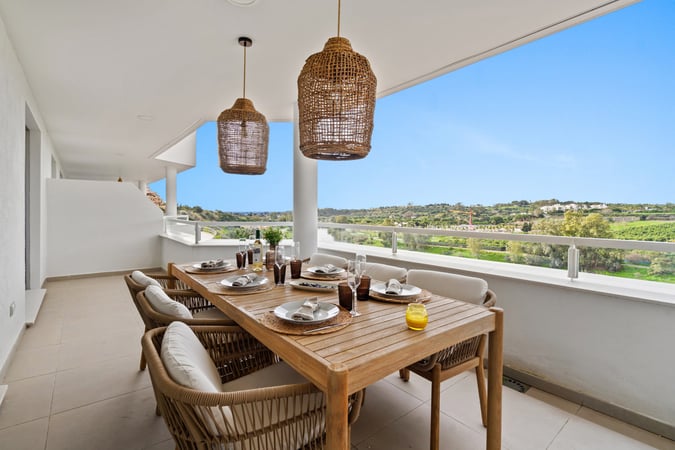Apartment in Estepona - view 1
