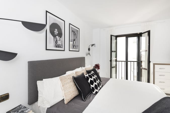 Apartment in Puerto Banus - view 1