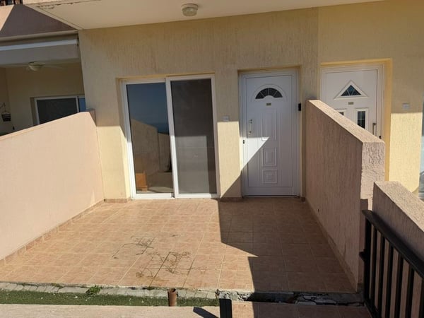 Apartment in Mesa Chorio - view 1