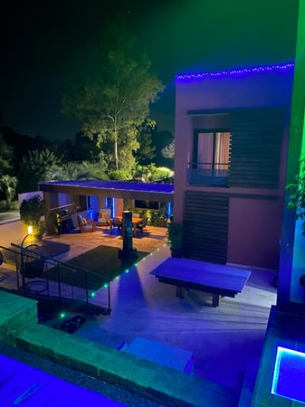 Villa in Benahavis - view 1