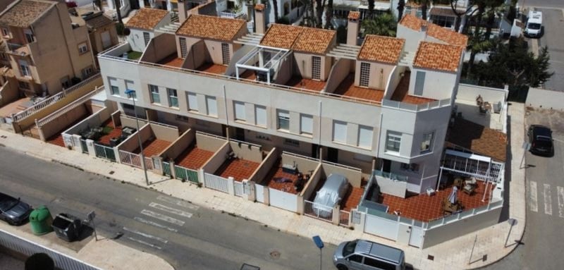 Apartment in Villamartin - view 1