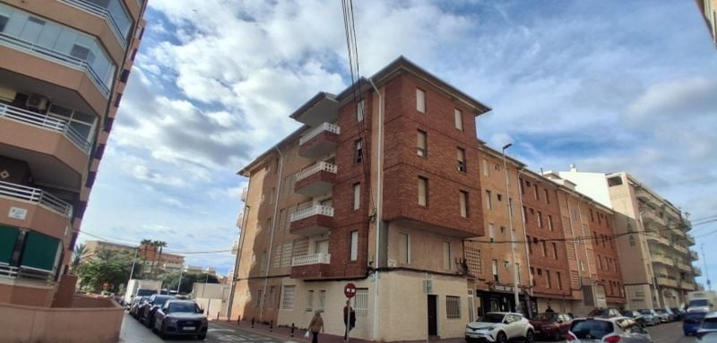 Apartment in Torrelamata - view 1