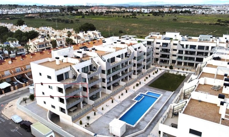 Apartment in Urbanizacion los Balcones - view 1
