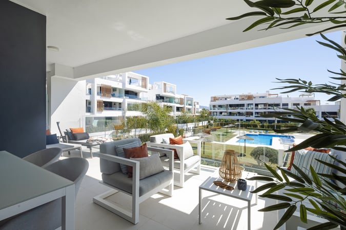 Apartment in Estepona - view 1