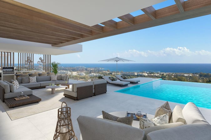Villa in Estepona - view 1