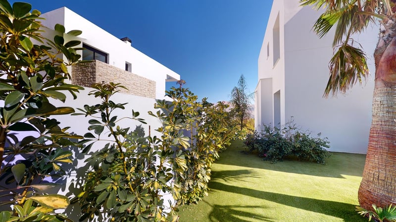 Villa in Polop de Marina - view 1