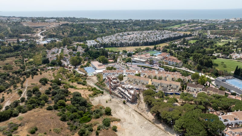 House in Nueva Andalucia - view 1