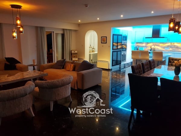 Penthouse in Geroskipou - view 1