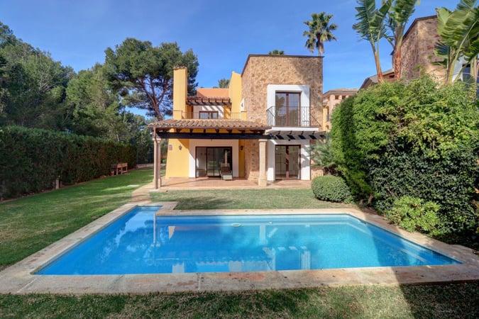 Villa in Santa Ponsa - view 1