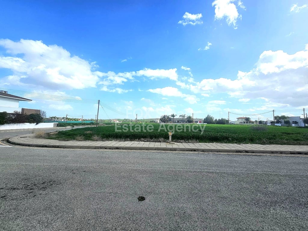 Land in Psimolofou - Image 2