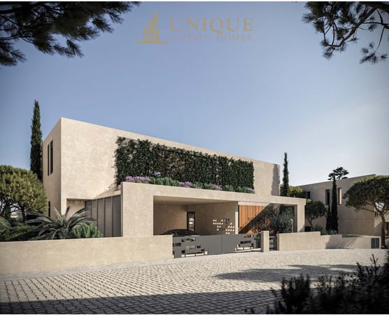 House in Konia - view 1