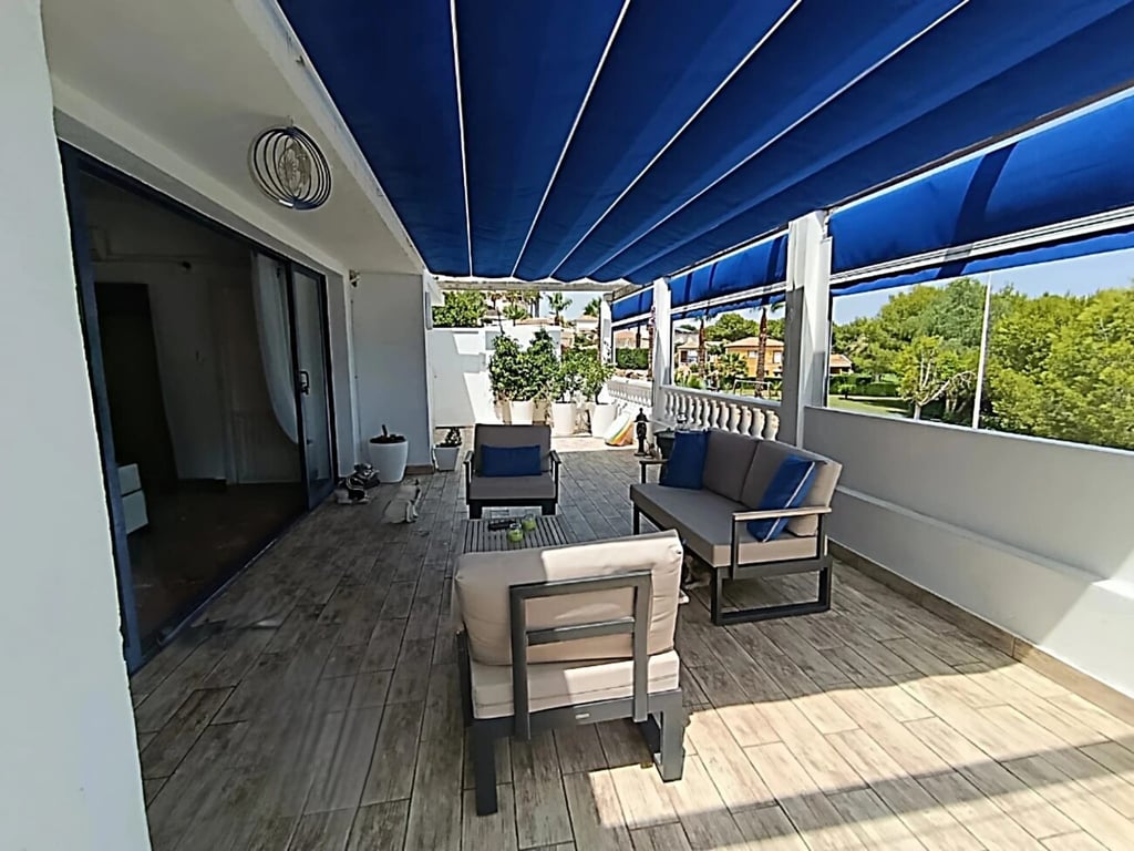 Apartment in Dehesa de Campoamor - Image 3