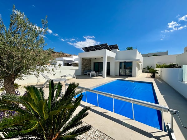 House in Benijofar - view 1