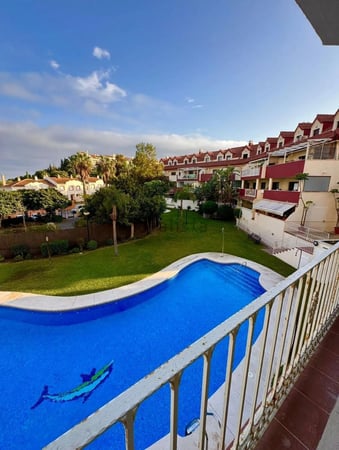 Apartment in Torrequebrada - view 1